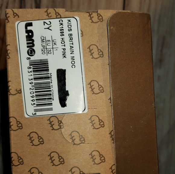 🎄Pink girls lamo slippers - Picture 4 of 4